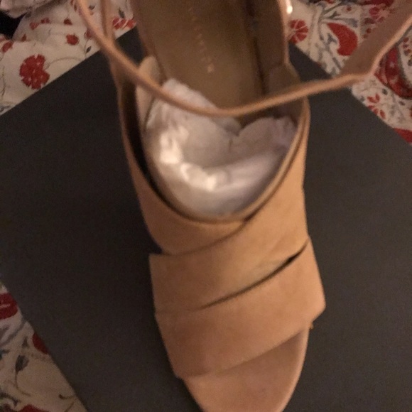 Ann Taylor Suede sandals ! - Picture 4 of 7